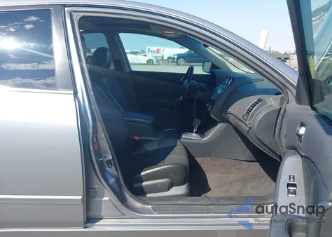 2009 Nissan Altima 2.5 S z USA, uszkodzony, nr VIN 1N4AL21E69N408462